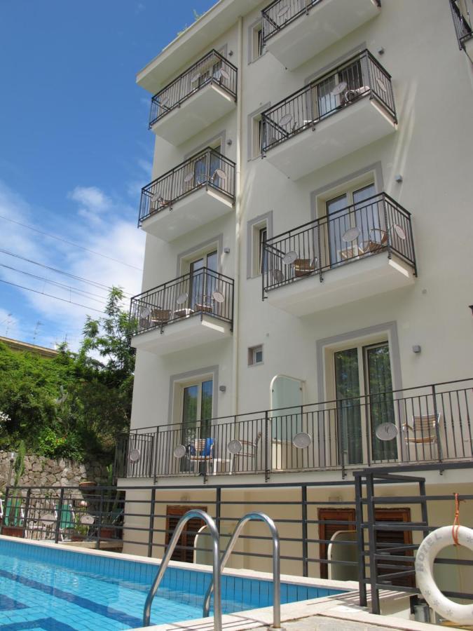 Hotel Club (Adults Only) Sant'Agnello Kültér fotó